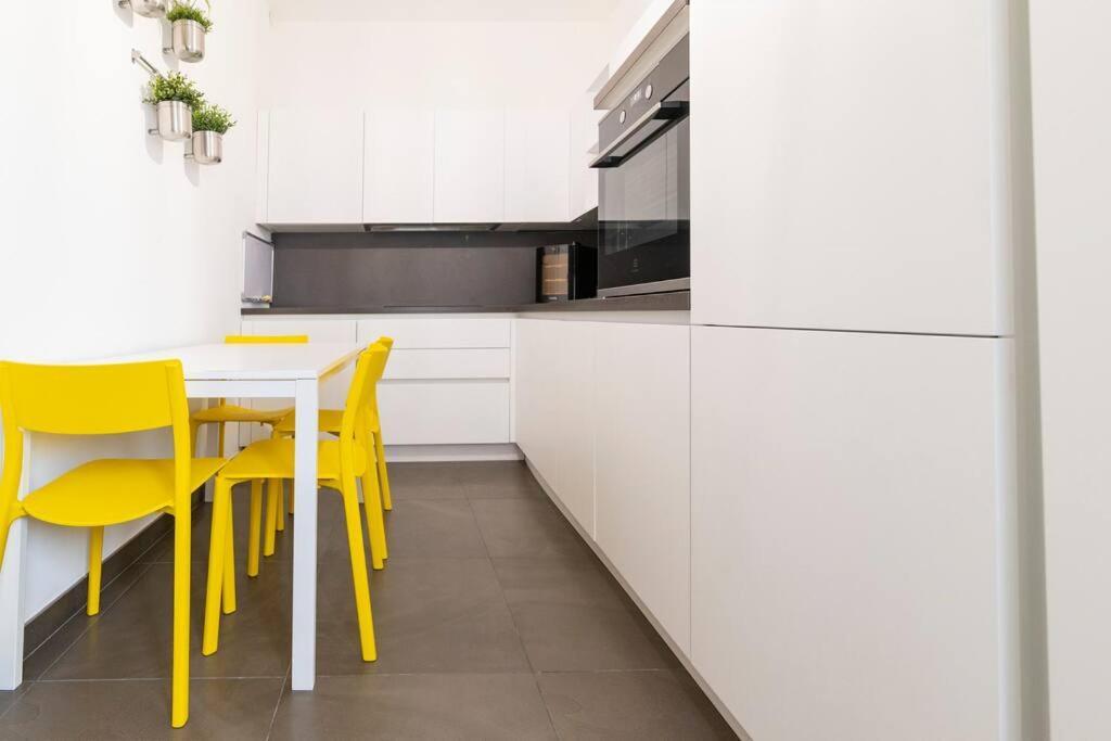 Casa Di Nonna Franca Apartment Brindisi Luaran gambar